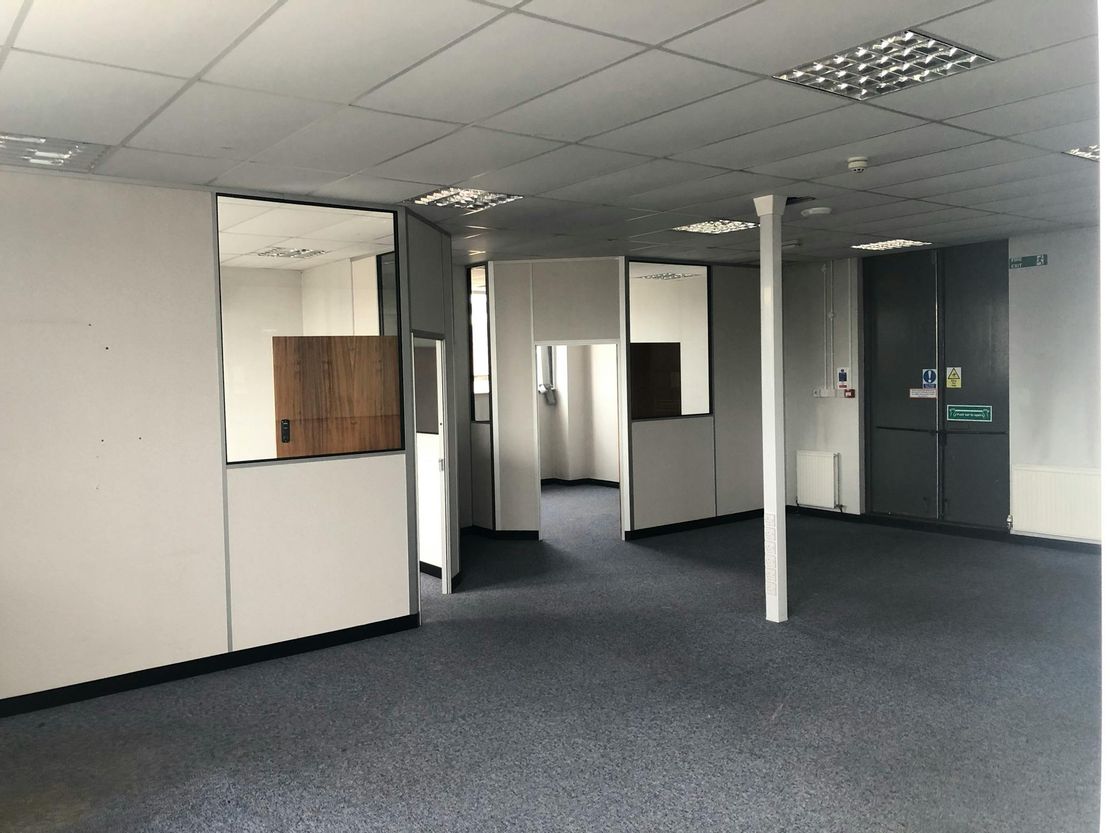 Unit 2 Denbigh Road, Bletchley, Milton Keynes, MK1 1AX