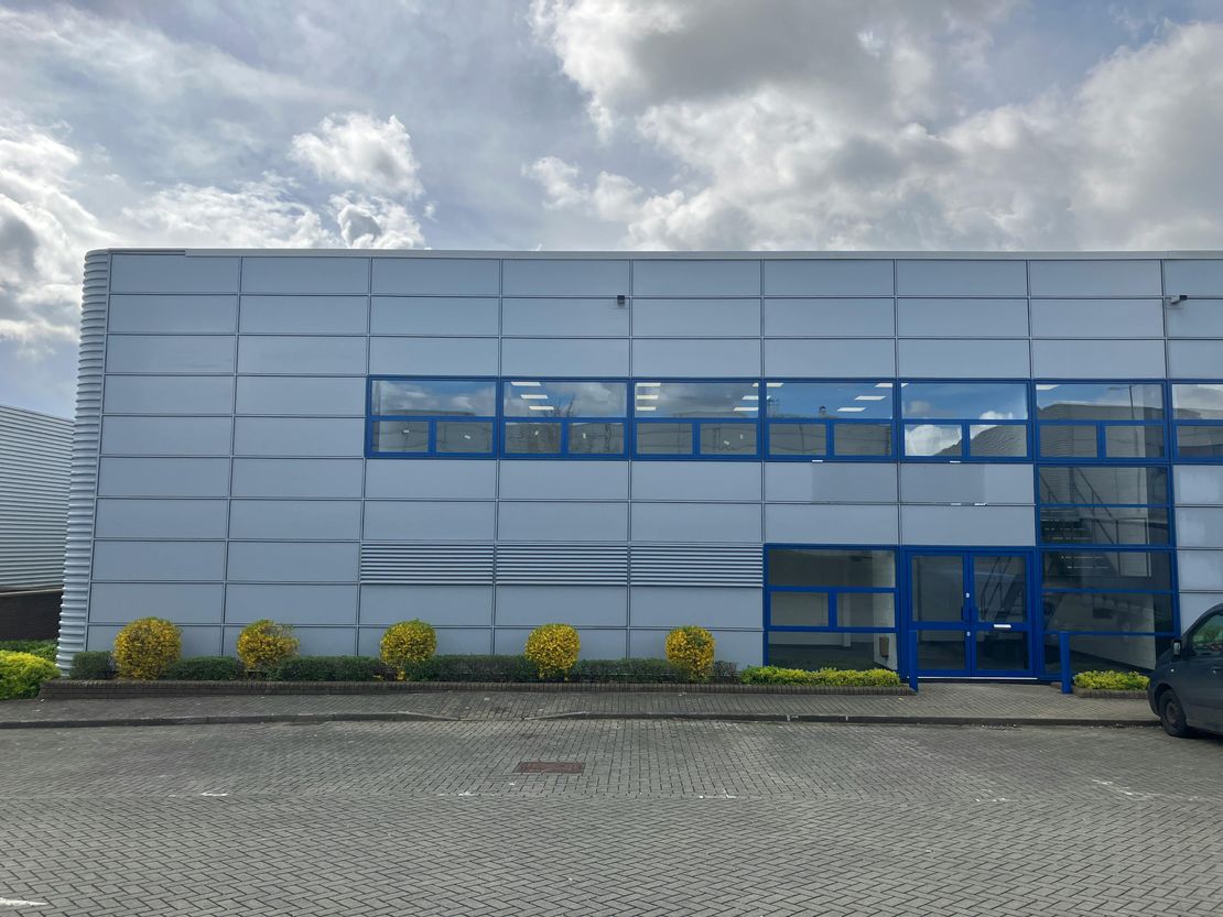 18 Tanners Drive, Blakelands Industrial Estate, Milton Keynes, MK14 5BW