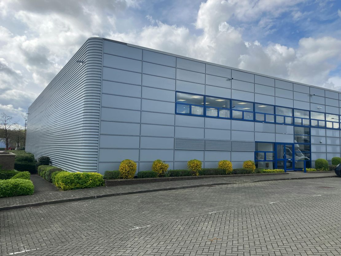 18 Tanners Drive, Blakelands Industrial Estate, Milton Keynes, MK14 5BW