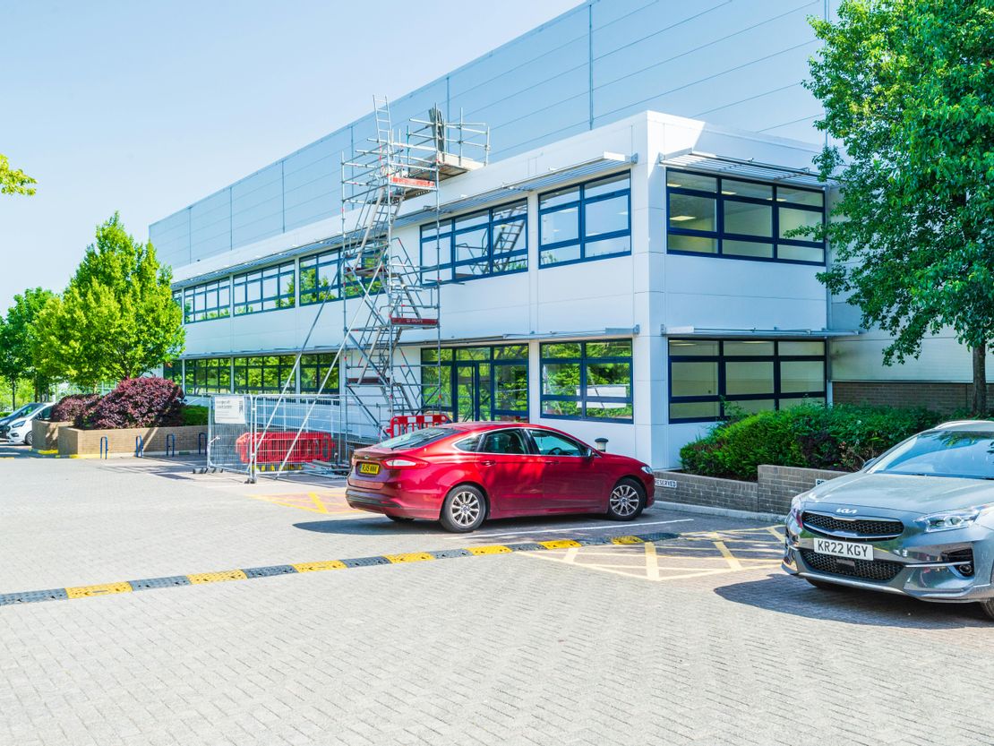 Unit 3-4 Stratus Park, Brudenell Drive, Brinklow, Milton Keynes, MK10 0DE
