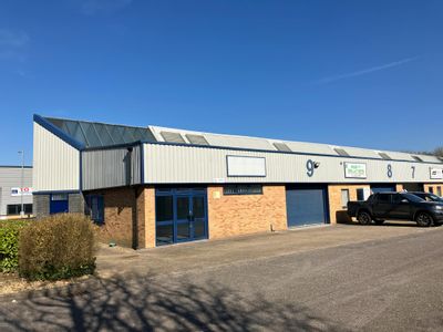 Property Image for 9 Heathfield, Stacey Bushes, Milton Keynes, MK12 6HP