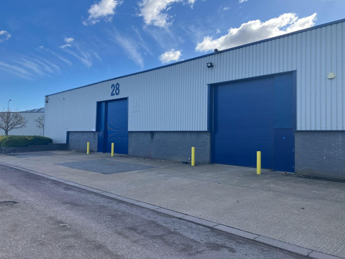 28 Heathfield, Stacey Bushes Industrial Estate, Stacey Bushes, Milton Keynes, MK12 6HR