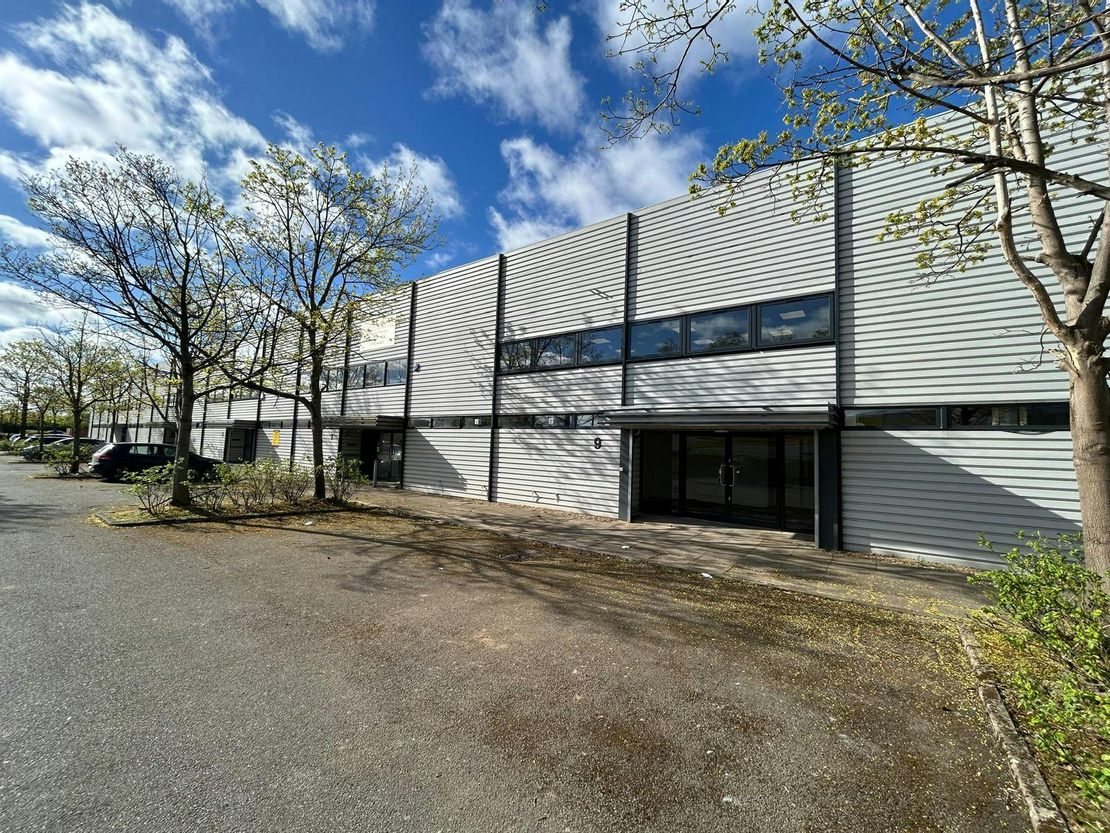 9 Garamonde Drive, Clarendon Industrial Park, Wymbush, Milton Keynes, MK8 8DA
