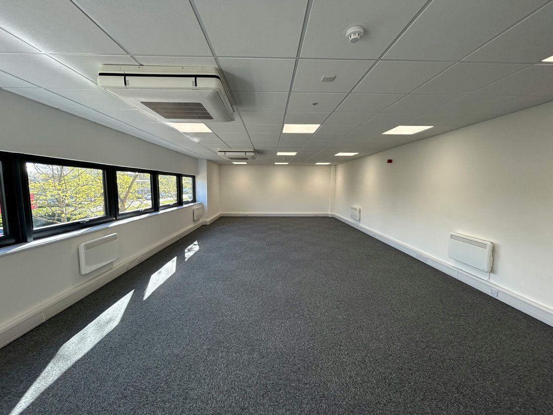 9 Garamonde Drive, Clarendon Industrial Park, Wymbush, Milton Keynes, MK8 8DA