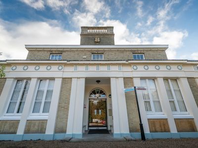 Property Image for The Chapel,Keswick Hall, Keswick Hall Road, Keswick, Norwich, NR4 6TJ