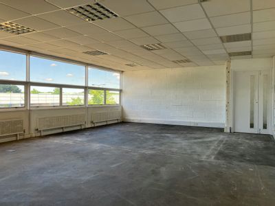 Property Image for 38 Tanners Drive, Blakelands, Milton Keynes, MK14 5BW