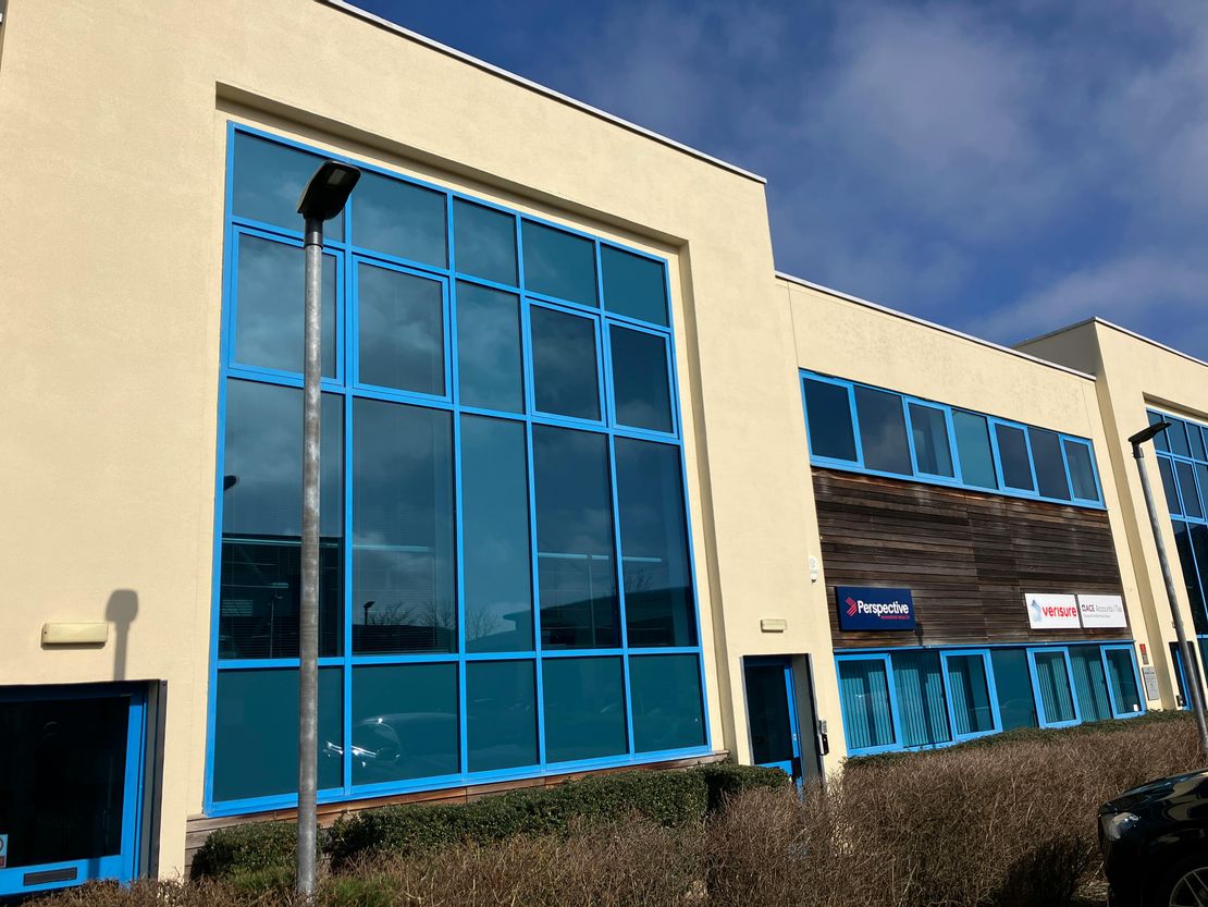 3 Frank Whittle Park, Knowlhill, Milton Keynes, MK5 8FT