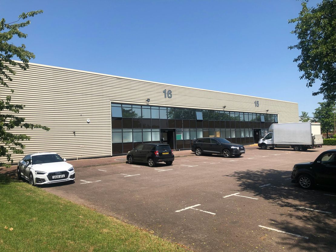 Units 15-16 Peverel Drive, Granby Trade Park,, Bletchley, Milton Keynes, MK1 1NN