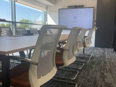 Property Image for InnovOx, Oxford Technology Park, Langford Lane, Kidlington, OX5 1HT