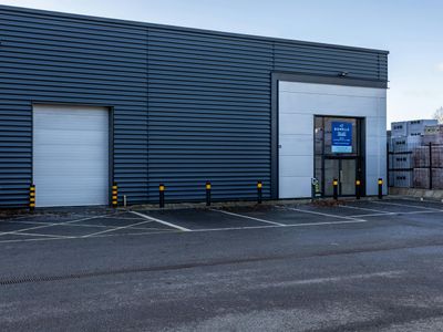 Property Image for Unit 5 Deltic Trade Park, Milton Keynes, MK13 8LD