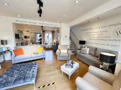 Property Image for The Vale, 18-20 Leicester Road, Blaby, Leicestershire LE8 4GQ