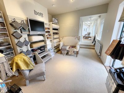 Property Image for The Vale, 18-20 Leicester Road, Blaby, Leicestershire LE8 4GQ