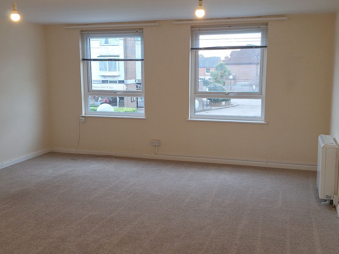Billingshurst, 19 / 19A Jengers Mead, Billingshurst, West Sussex, RH14 9PB