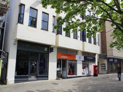 Property Image for Ridgeland House, 15 Carfax, Horsham, West Sussex, RH12 1ER