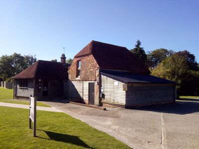 Property Image for The Granary, Pondtail Farm, West Grinstead, West Sussex, RH13 8LN