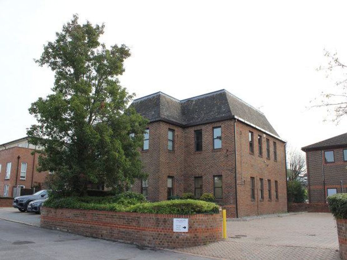 Hillreed House, 1st Floor Office Suite, 54 Queen Street Horsham, Horsham, West Sussex, RH13 5AD