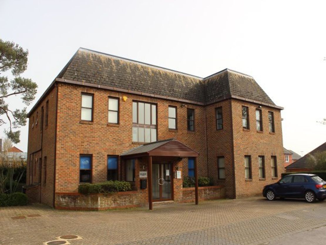 Hillreed House, 1st Floor Office Suite, 54 Queen Street Horsham, Horsham, West Sussex, RH13 5AD