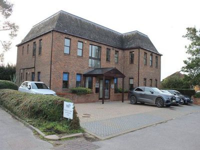 Property Image for Hillreed House, 1st Floor Office Suite, 54 Queen Street Horsham, Horsham, West Sussex, RH13 5AD