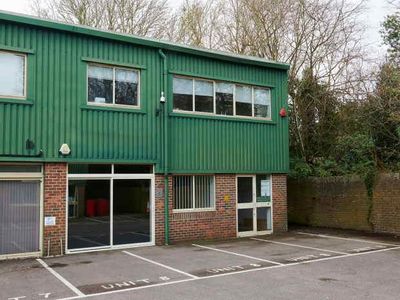 Property Image for 8 Bridge Road, Haywards Heath, West Sussex, RH16 1TX