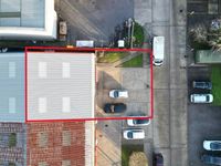 Property Image for Unit 19 Newlands End, Laindon North Industrial Estate, Basildon, SS15 6DU