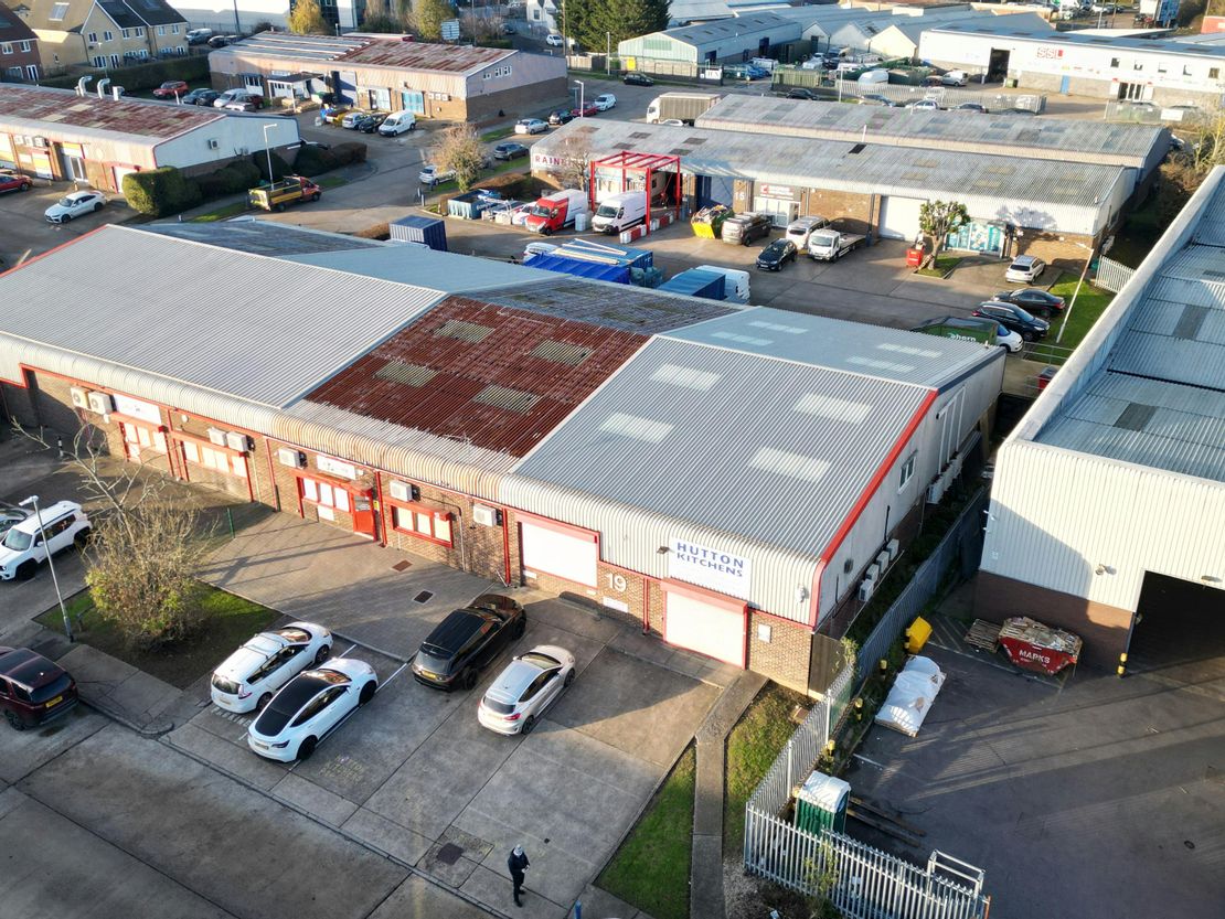 Unit 19 Newlands End, Laindon North Industrial Estate, Basildon, SS15 6DU