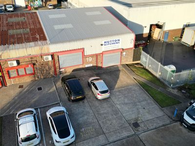 Property Image for Unit 19 Newlands End, Laindon North Industrial Estate, Basildon, SS15 6DU