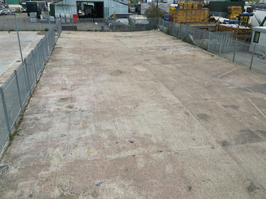 14-16 Maypole Crescent, Darent Industrial Park, Erith, DA8 2JZ