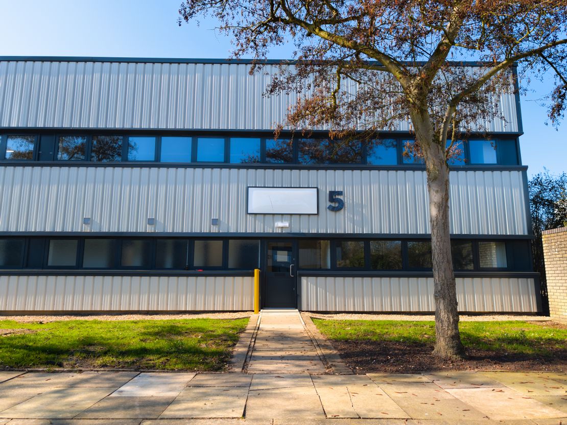 Unit 5 Dawson Road, Mount Farm, Milton Keynes, MK1 1LH