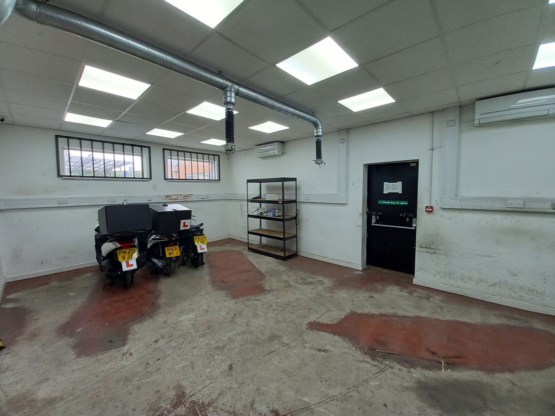 4 Second Avenue, Bletchley, Milton Keynes, MK1 1ED