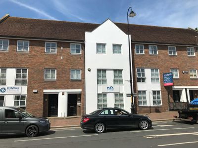 Property Image for 192 High Street, Tonbridge, TN9 1BE
