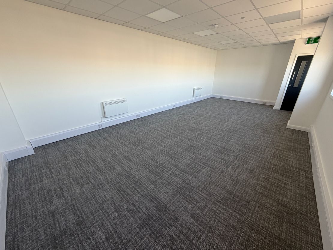 Unit E, 209 Manor Road, Erith, DA8 2AD