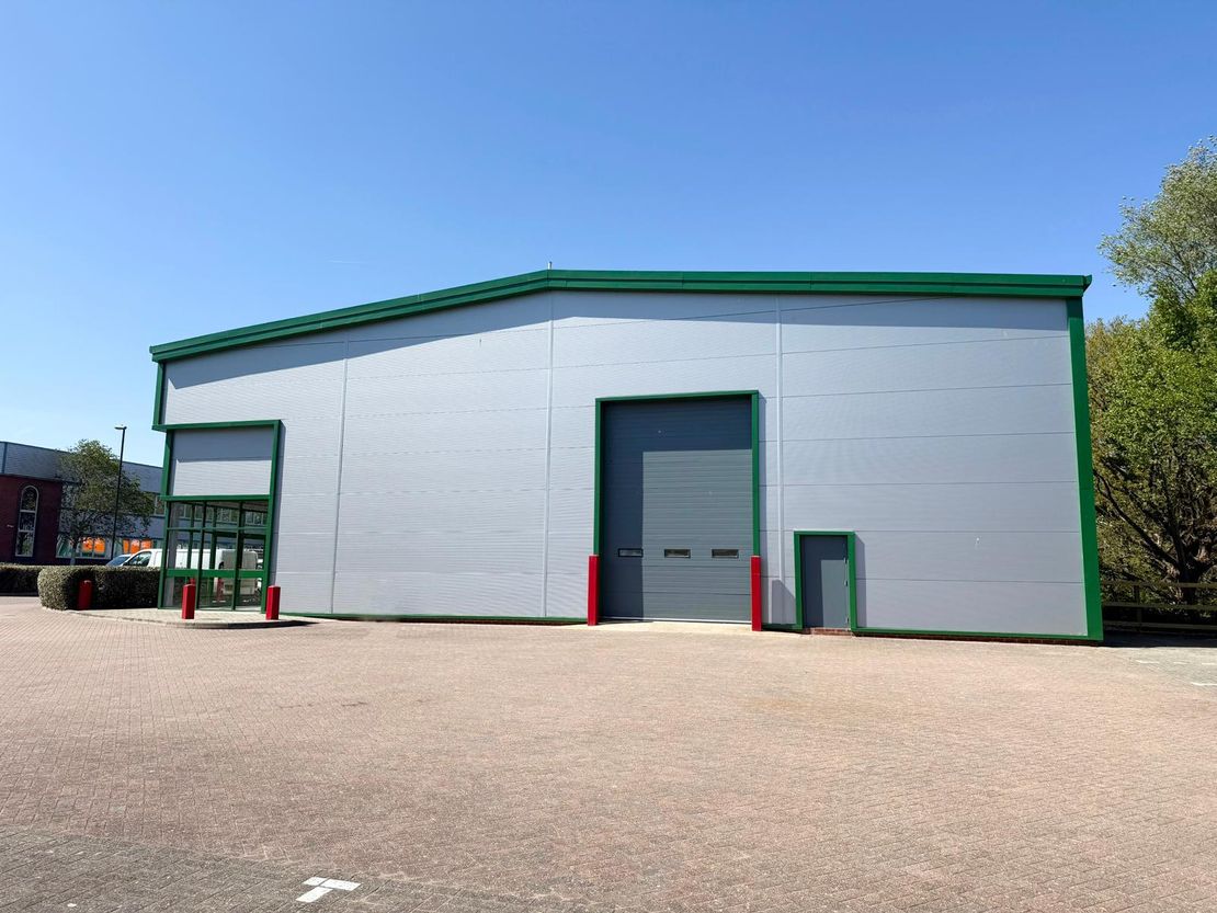 Unit C3, Burgess Hill Trade Centre, York Road, Burgess Hill, West Sussex, RH15 9AD