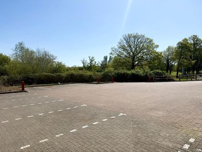 Property Image for Unit C3, Burgess Hill Trade Centre, York Road, Burgess Hill, West Sussex, RH15 9AD