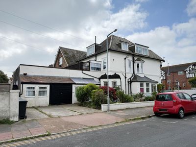 Property Image for 18C Cantelupe Road, Bexhill-on-Sea, East Sussex