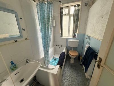 Property Image for 18C Cantelupe Road, Bexhill-on-Sea, East Sussex