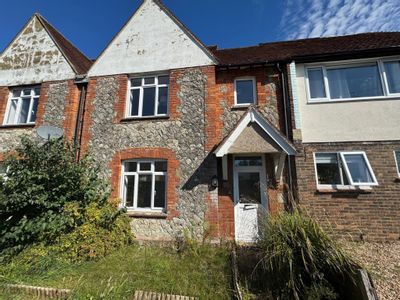 Property Image for 2 The Street, Newington, Folkestone, Kent