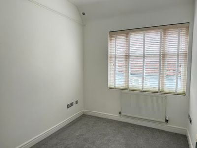 Property Image for 3 Swan Apartments, Upper Basingwell Street, Bishops Waltham, Southampton