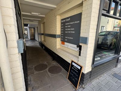 Property Image for 5 Baxter Court, High Baxter Street, Bury St Edmunds, Suffolk, IP33 1ES