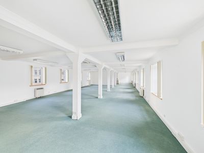 Property Image for 1 Courthouse Square, Dundee, Angus, DD1 1NH