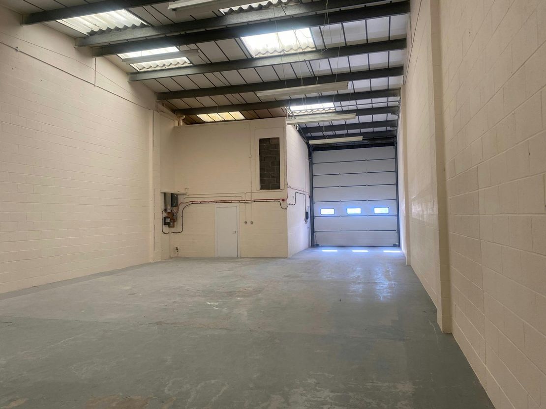 Unit 10, Mayfield Avenue Industrial Estate, Fyfield Road, Weyhill, SP11 8HU