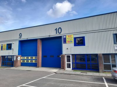 Property Image for Unit 10, Mayfield Avenue Industrial Estate, Fyfield Road, Weyhill, SP11 8HU