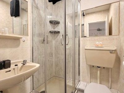 Property Image for Avant Garde Hotel, 115 Albert Road, Blackpool, FY14PW