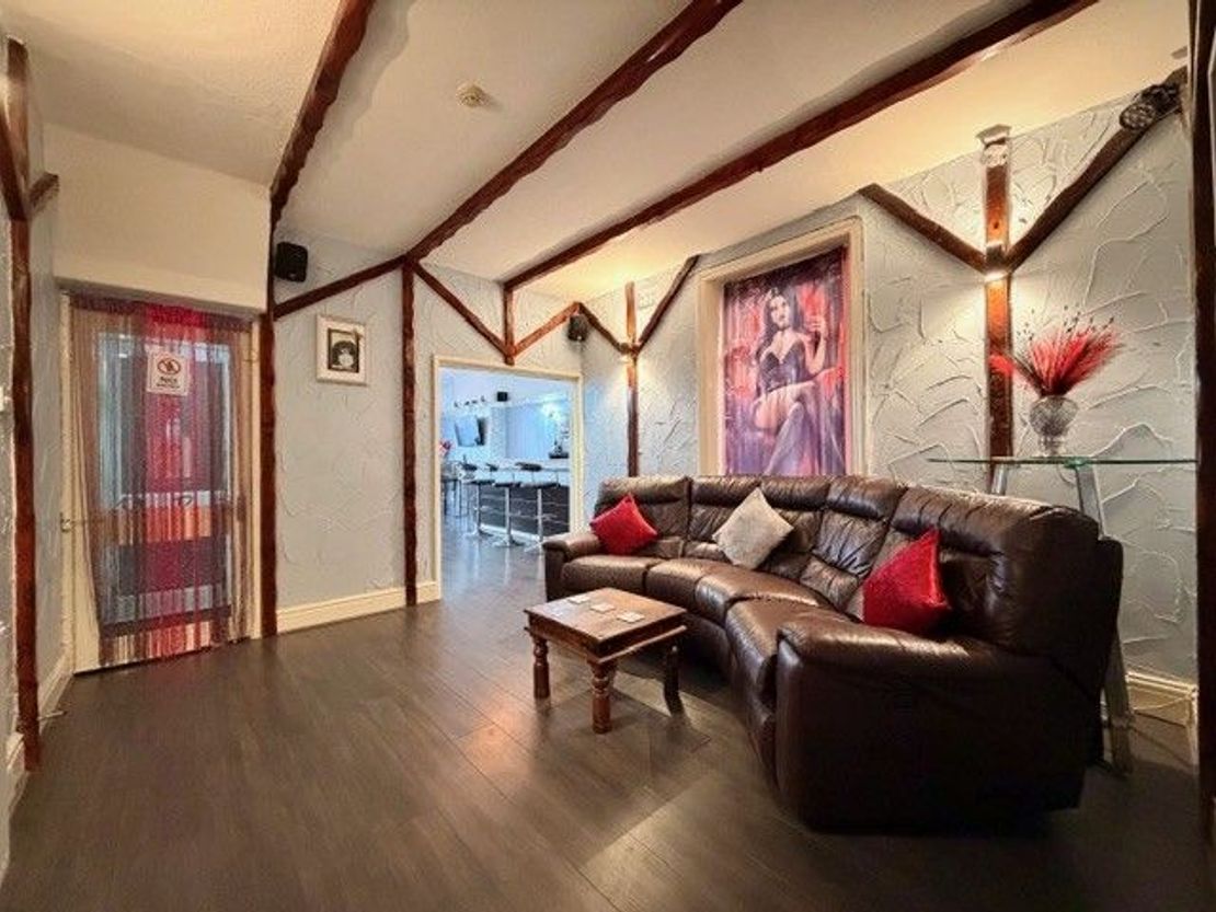 Avant Garde Hotel, 115 Albert Road, Blackpool, FY14PW