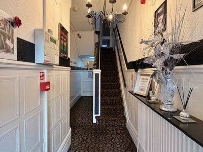Property Image for Avant Garde Hotel, 115 Albert Road, Blackpool, FY14PW