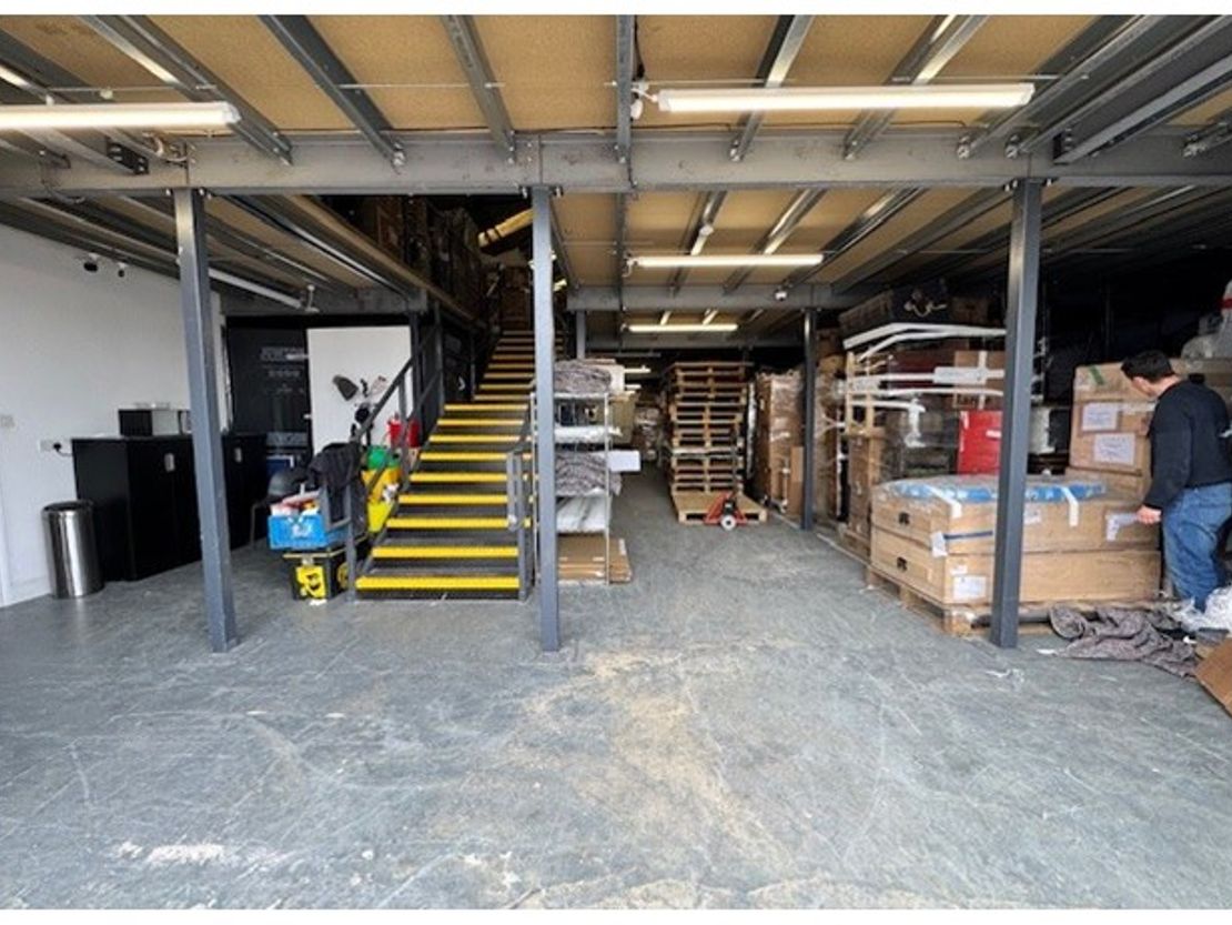Unit 5 South Close, Royston SG8 5UH