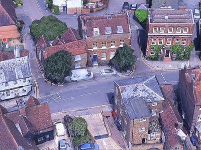 Property Image for 32 St Andrew St, Hertford SG14 1JA