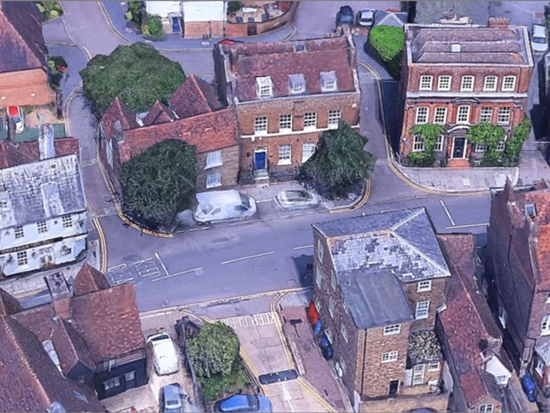 32 St Andrew St, Hertford SG14 1JA