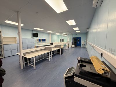Property Image for 10-11 Station Close, Potters Bar, Hertfordshire, EN6 1TL