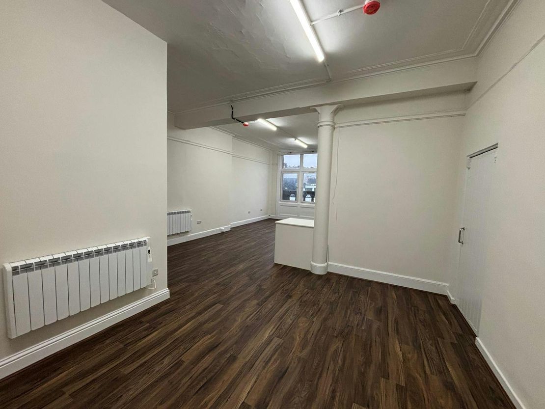 5th Floor Front - Gordon Chambers, 90 Mitchell Street, Glasgow, G1 3NQ
