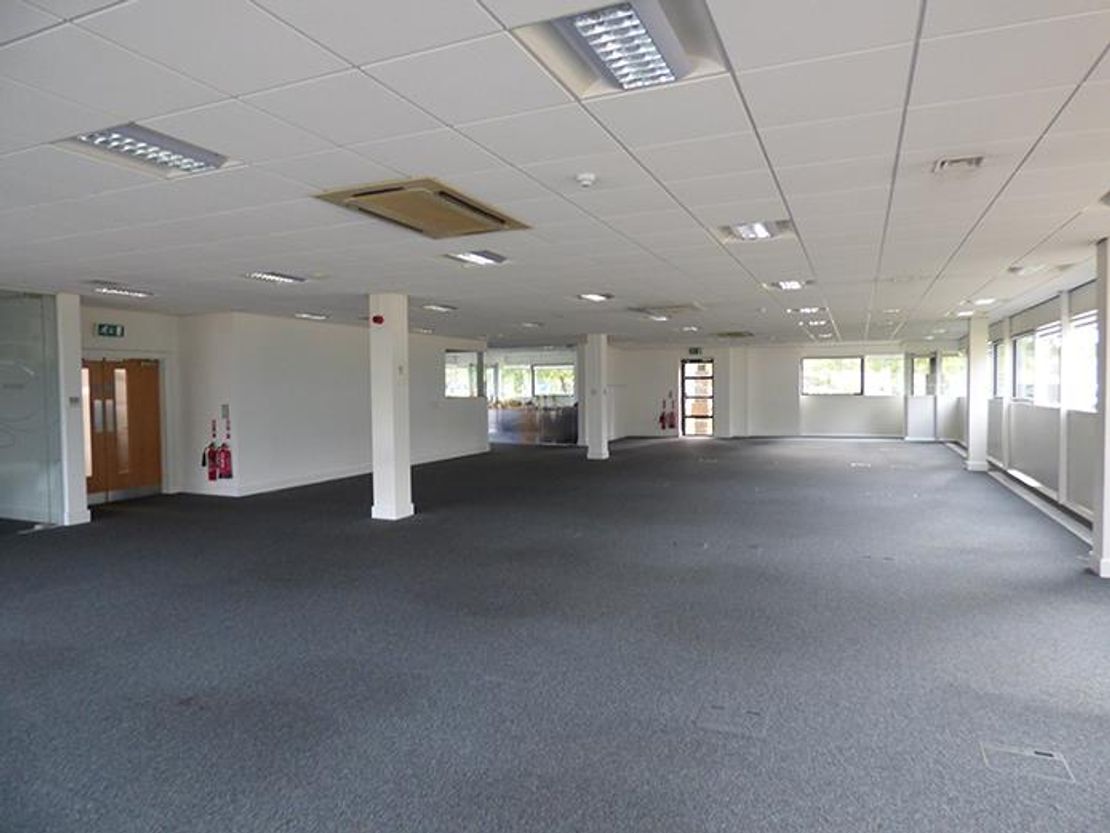 3900 Parkside, Birmingham Business Park, Solihull, B37 7YE